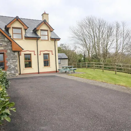 Bay * Kenmare